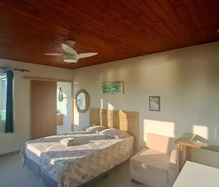 Suite Em Casa Particular Sidi & Val - Soul Almada - Praia Da Almada Ubatuba Exterior photo
